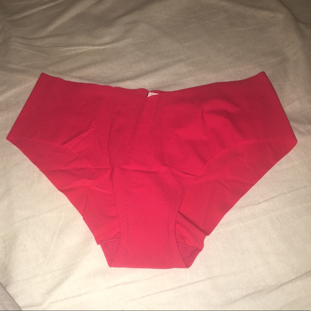 ✨Victoria’s Secret hiphugger ✨